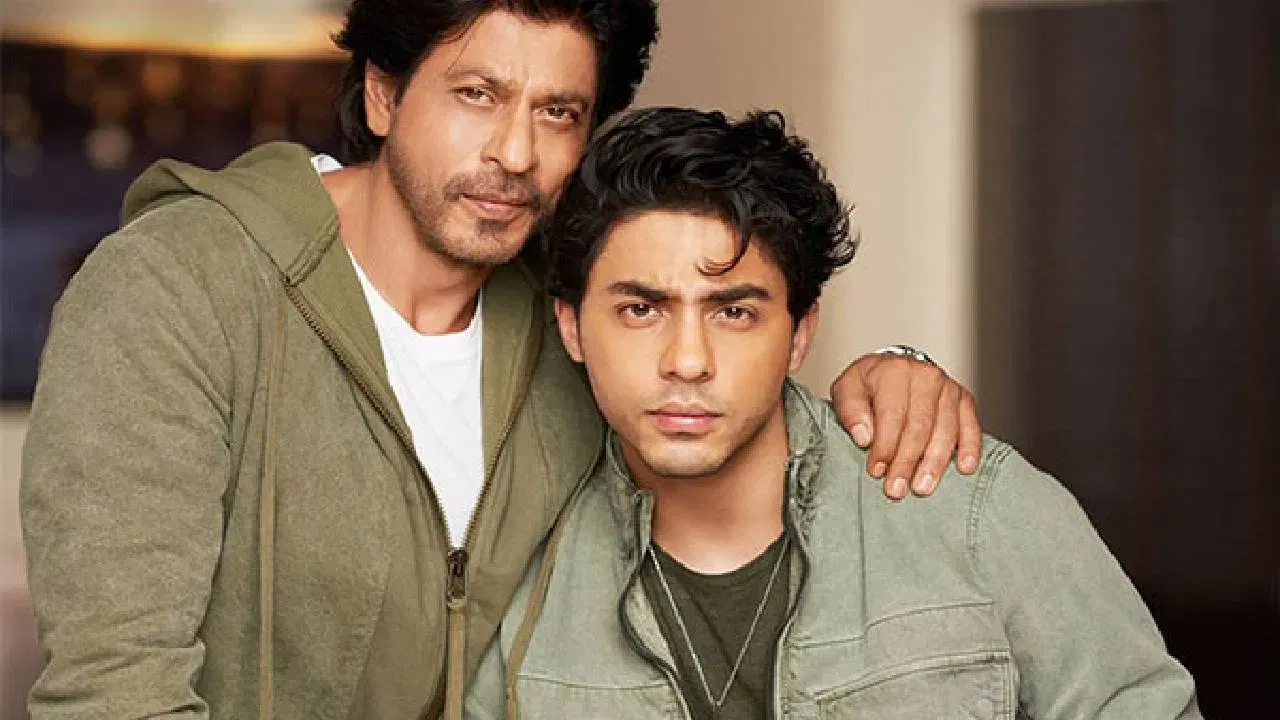50 रुपए से लेकर बॉलीवुड के ‘किंग खान’ बनने तक, ये है शाहरुख की पहली कमाई का किस्सा 50 रुपए से लेकर बॉलीवुड के 'किंग खान' बनने तक, ये है शाहरुख की पहली कमाई का किस्सा