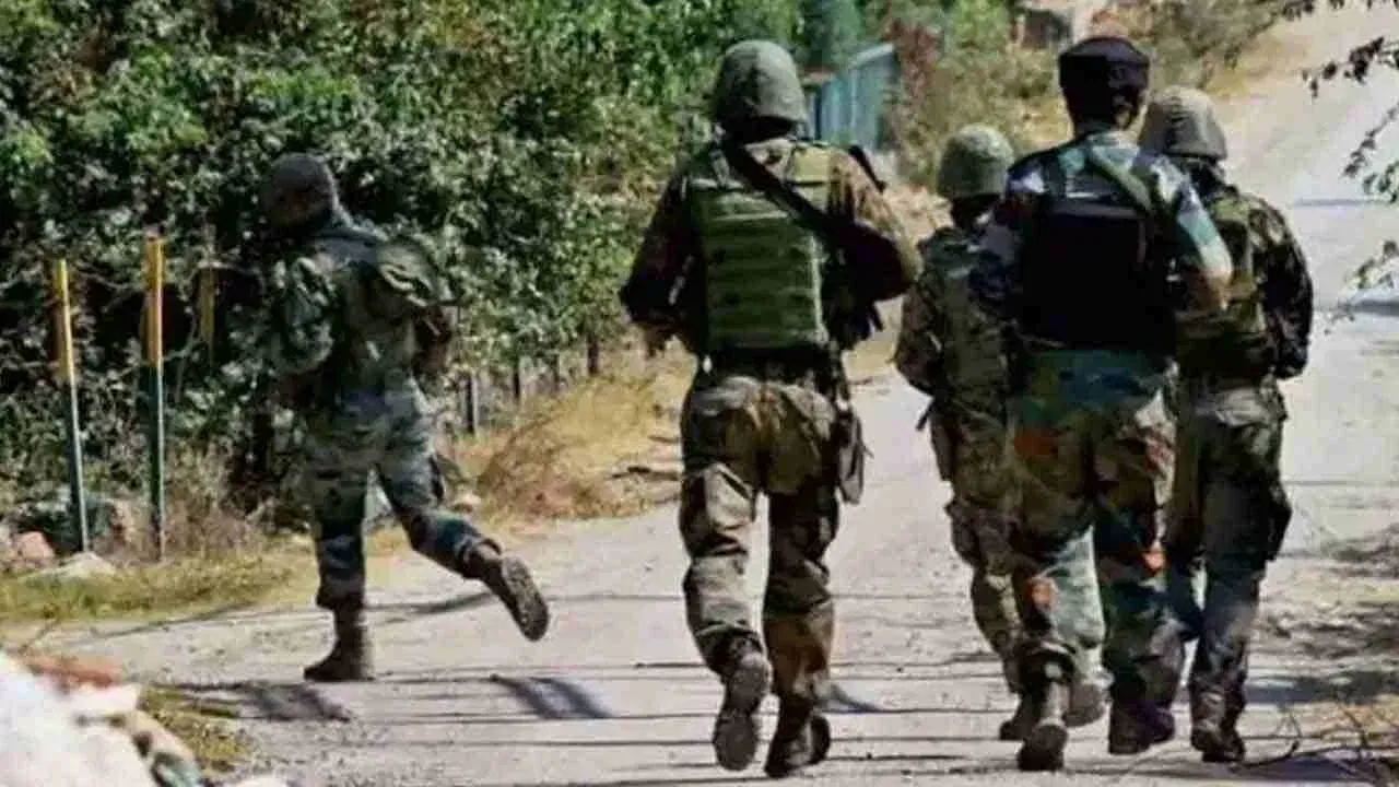 Bomb Disposal Squad: बम निरोधक दस्ते में कैसे मिलती है नौकरी, कौन सी डिग्री की होती है जरूरत Bomb Disposal Squad: बम निरोधक दस्ते में कैसे मिलती है नौकरी, कौन सी डिग्री की होती है जरूरत