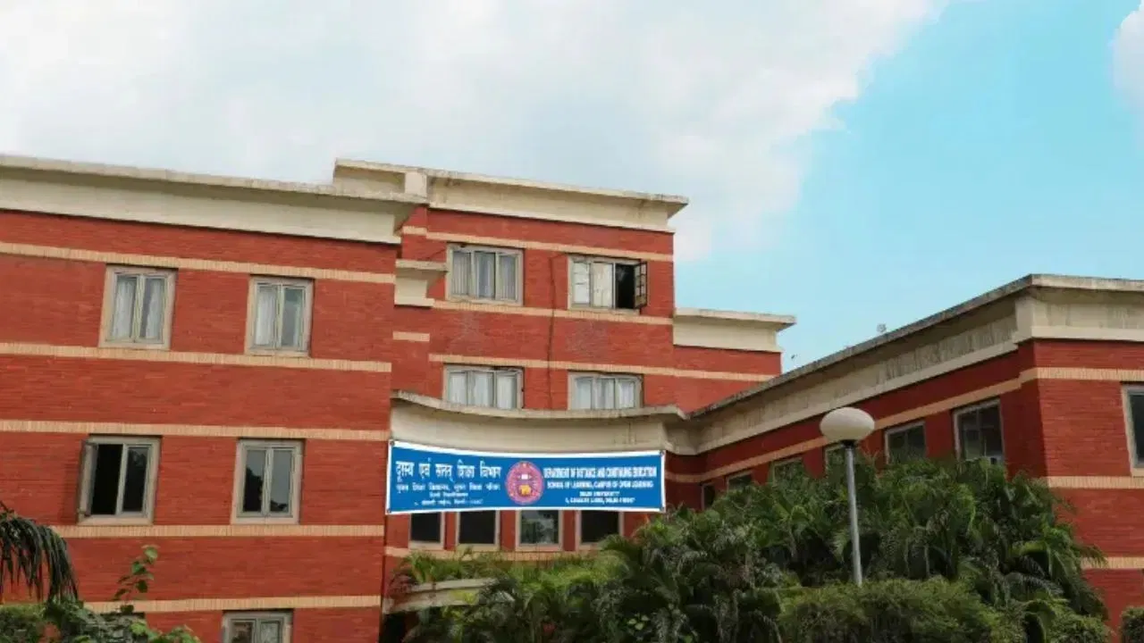 Foreign Language Course: DU SOL में अगले सेशन से शुरू हो रहे हैं 8 फॉरेन लैंग्वेज कोर्स, आसानी से विदेशी भाषा सीखने का मौका Foreign Language Course: DU SOL में अगले सेशन से शुरू हो रहे हैं 8 फॉरेन लैंग्वेज कोर्स, आसानी से विदेशी भाषा सीखने का मौका
