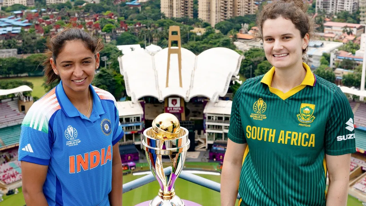 IND-W vs SA-W Final: मिनटों में ही बिक गए फाइनल के सारे टिकट, सोशल मीडिया पर फैंस जता रहे गुस्सा IND-W vs SA-W Final: मिनटों में ही बिक गए फाइनल के सारे टिकट, सोशल मीडिया पर फैंस जता रहे गुस्सा