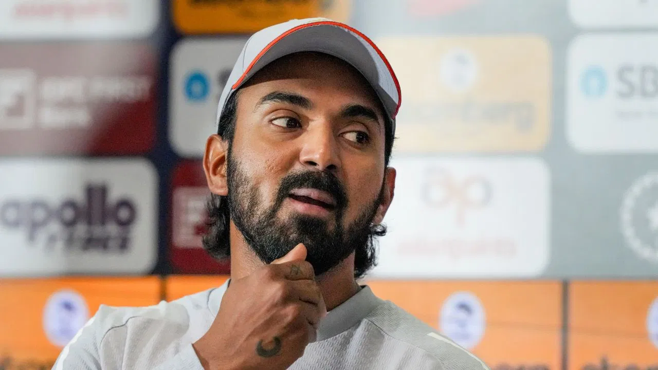 IND vs SA: केएल राहुल ने प्लेइंग-11 पर किया खास ऐलान, ऋषभ पंत-ऋतुराज के खेलने पर कही ये बात IND vs SA: केएल राहुल ने प्लेइंग-11 पर किया खास ऐलान, ऋषभ पंत-ऋतुराज के खेलने पर कही ये बात