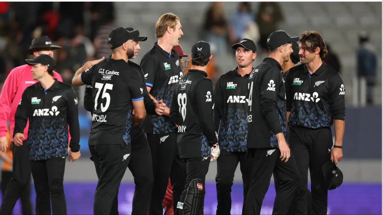 NZ vs WI: 6 फुट 8 इंच लंबा खिलाड़ी लगातार दूसरे T20 में बना वेस्टइंडीज के लिए रोड़ा, न्यूजीलैंड को सीरीज में बढ़त NZ vs WI: 6 फुट 8 इंच लंबा खिलाड़ी लगातार दूसरे T20 में बना वेस्टइंडीज के लिए रोड़ा, न्यूजीलैंड को सीरीज में बढ़त