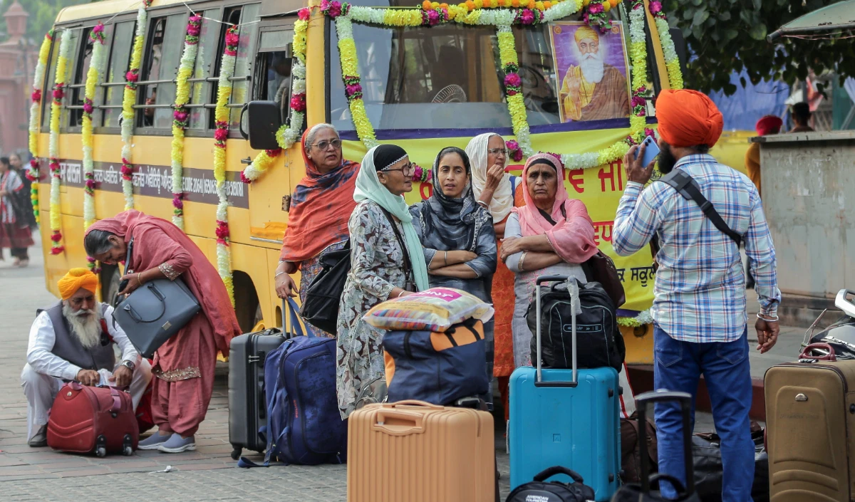Pakistan गई सिख महिला पर सबसे चौंकाने वाली खबर, सरबजीत ने नूर बनकर… Pakistan गई सिख महिला पर सबसे चौंकाने वाली खबर, सरबजीत ने नूर बनकर...