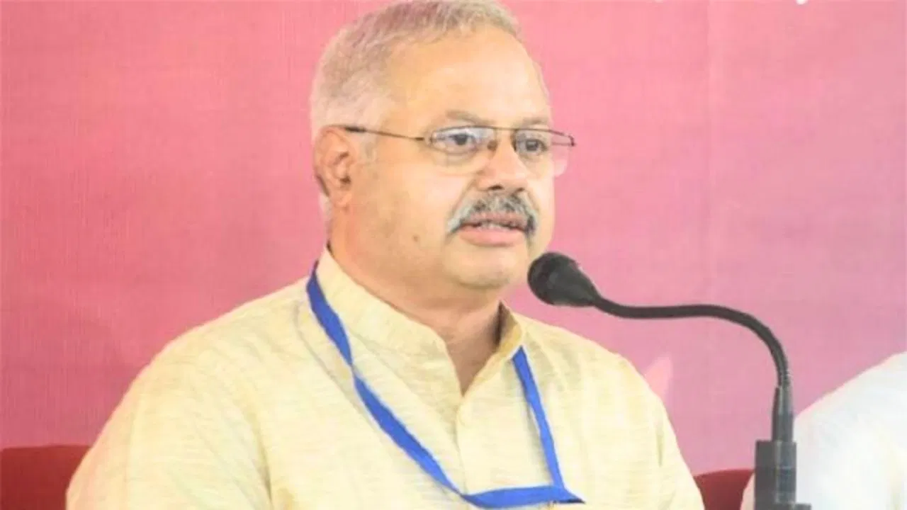 RSS भारत में काम करता है…कांग्रेस के ‘अमेरिका में लॉबिंग’ वाले आरोप पर संघ का पलटवार RSS भारत में काम करता है...कांग्रेस के 'अमेरिका में लॉबिंग' वाले आरोप पर संघ का पलटवार