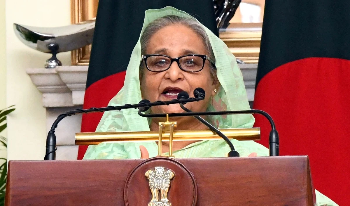 Sheikh Hasina Verdict: शेख हसीना को सुनाई गई मौत की सजा, कोर्ट में बजीं तालियां, पीड़तों के परिवार वाले रोने लगे Sheikh Hasina Verdict: शेख हसीना को सुनाई गई मौत की सजा, कोर्ट में बजीं तालियां, पीड़तों के परिवार वाले रोने लगे