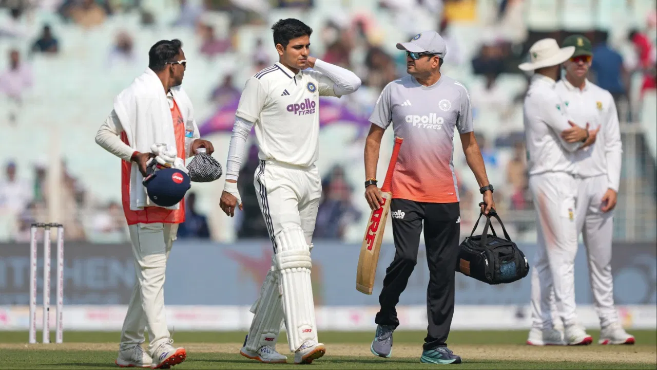 Shubman Gill Update: शुभमन गिल बाहर, टीम इंडिया को कप्तान के बिना ही जीतना होगा साउथ अफ्रीका से टेस्ट Shubman Gill Update: शुभमन गिल बाहर, टीम इंडिया को कप्तान के बिना ही जीतना होगा साउथ अफ्रीका से टेस्ट