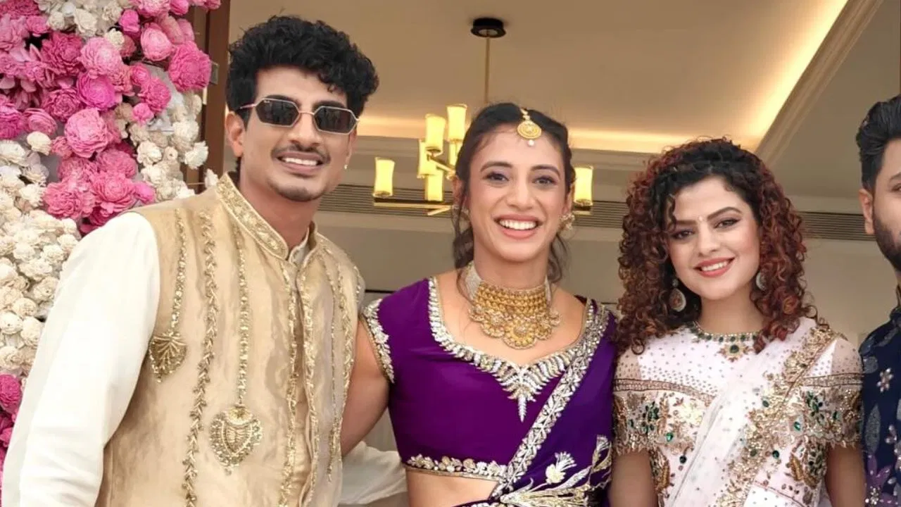 Smriti Mandhana Wedding: स्मृति-पलाश की शादी टाली गई, मंधाना के पिता की तबीयत बिगड़ने के बाद लिया फैसला Smriti Mandhana Wedding: स्मृति-पलाश की शादी टाली गई, मंधाना के पिता की तबीयत बिगड़ने के बाद लिया फैसला