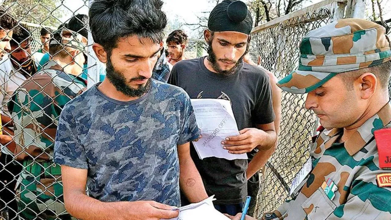 Territorial Army Recruitment 2025: 15 नवंबर से 22 राज्यों में टेरिटोरियल आर्मी भर्ती, जानें स्टेट वाइज शेड्यूल Territorial Army Recruitment 2025: 15 नवंबर से 22 राज्यों में टेरिटोरियल आर्मी भर्ती, जानें स्टेट वाइज शेड्यूल