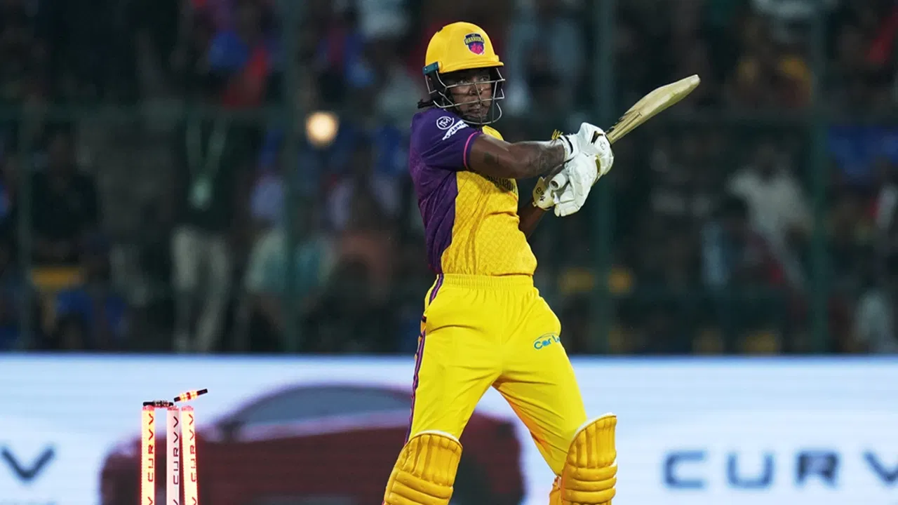 WPL 2026 Auction: पिता करते थे क्रिकेट का विरोध, अब बेटी बनी करोड़पति WPL 2026 Auction: पिता करते थे क्रिकेट का विरोध, अब बेटी बनी करोड़पति