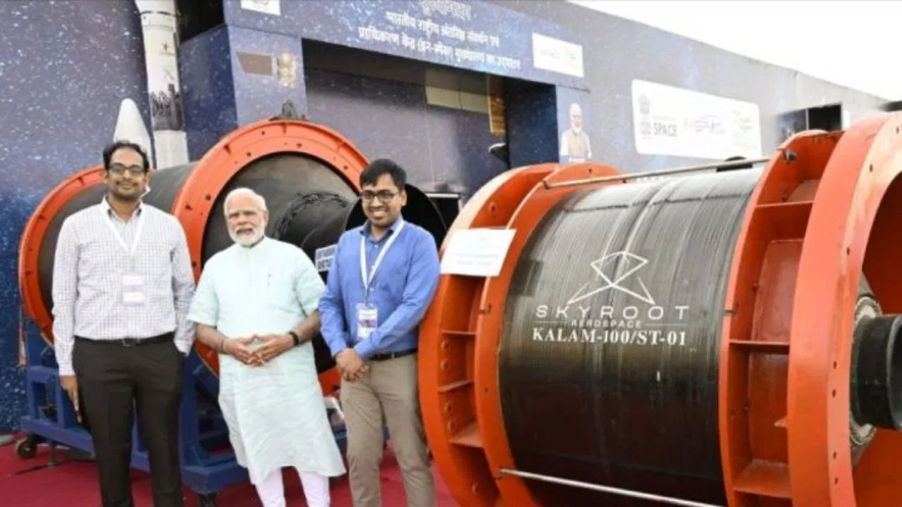इसरो की नौकरी छोड़ कर दो IITian ने शुरू की देश की पहली प्राइवेट स्पेस कंपनी, जानें कौन इसके फाउंडर, कहां से हुई है उनकी पढ़ाई! इसरो की नौकरी छोड़ कर दो IITian ने शुरू की देश की पहली प्राइवेट स्पेस कंपनी, जानें कौन इसके फाउंडर, कहां से हुई है उनकी पढ़ाई!