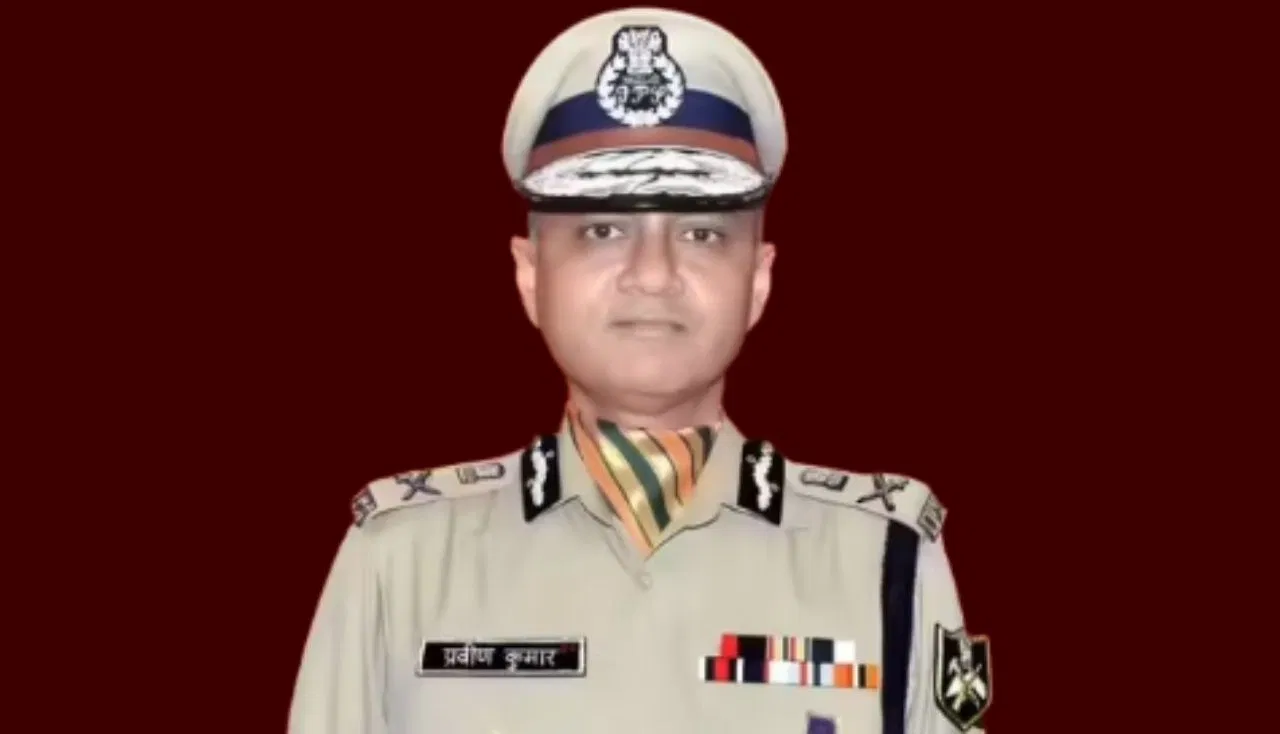 कौन हैं IPS प्रवीण कुमार? ITBP के साथ संभालेंगे BSF की कमान, बने एडिशनल बीएसएफ डीजी कौन हैं IPS प्रवीण कुमार? ITBP के साथ संभालेंगे BSF की कमान, बने एडिशनल बीएसएफ डीजी