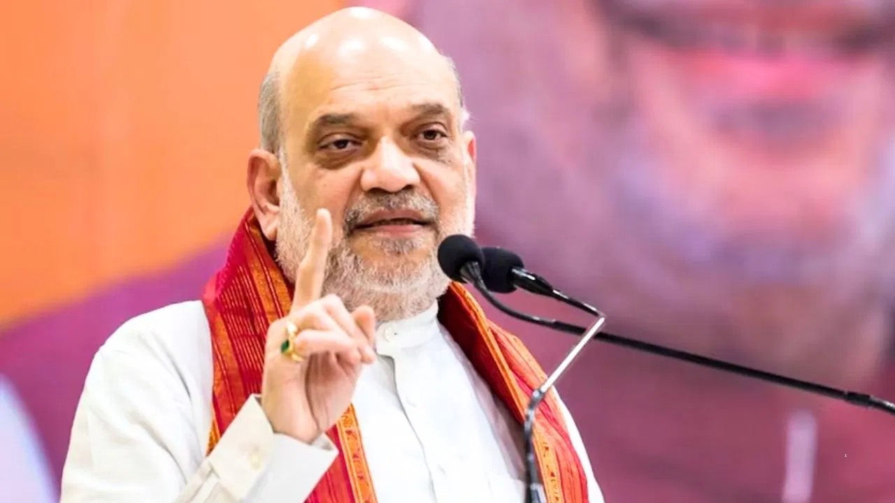 चुनाव@26… बंगाल असम केरल और तमिलनाडु के लिए BJP का प्लान सेट, इसी महीने से मोर्चा संभालेंगे अमित शाह देश को मिलेगी 100 सैनिक स्कूलों की सौगात, गुजरात में अमित शाह का बड़ा ऐलान