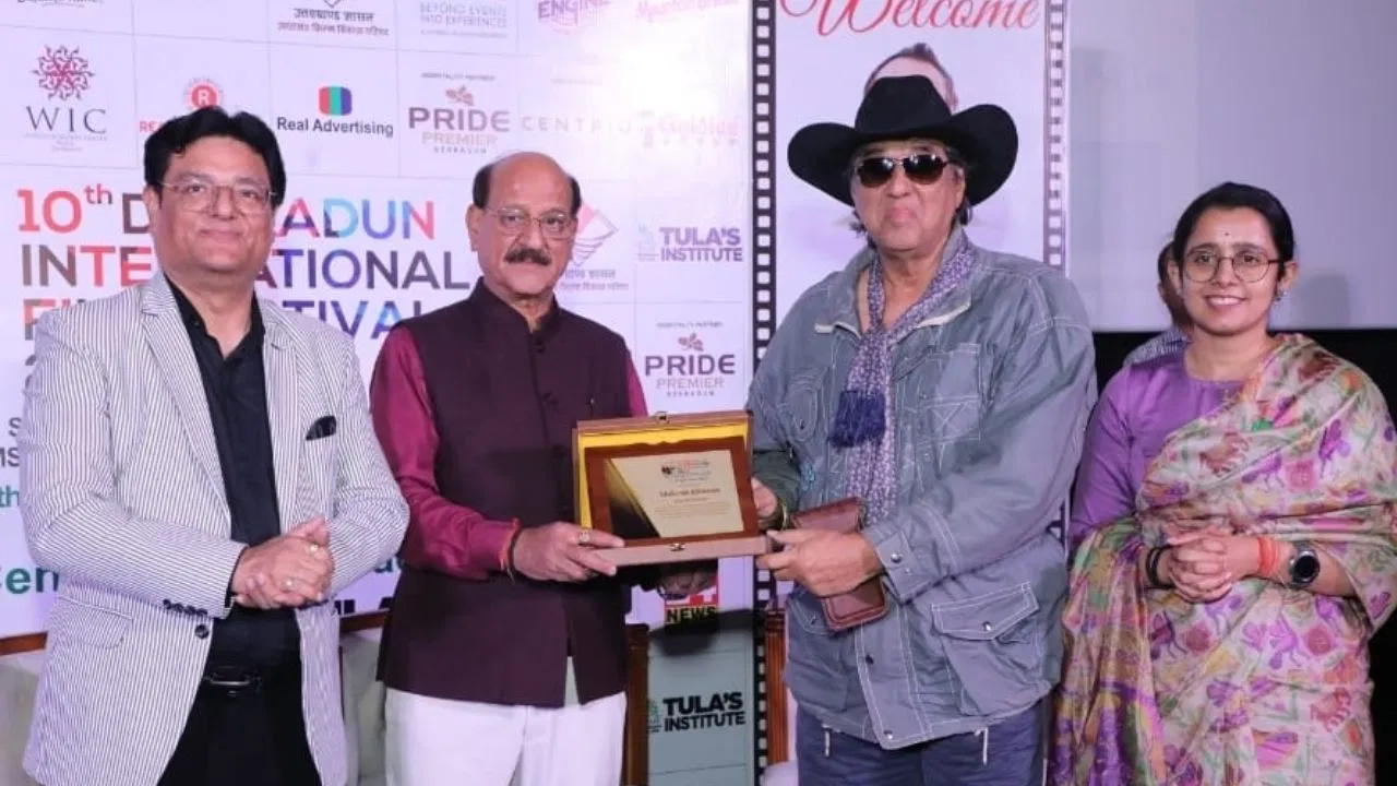 देहरादून इंटरनेशनल फिल्म फेस्टिवल में छाए बॉलीवुड के सितारे, दर्शकों के उत्साह ने रचा नया इतिहास देहरादून इंटरनेशनल फिल्म फेस्टिवल में छाए बॉलीवुड के सितारे, दर्शकों के उत्साह ने रचा नया इतिहास