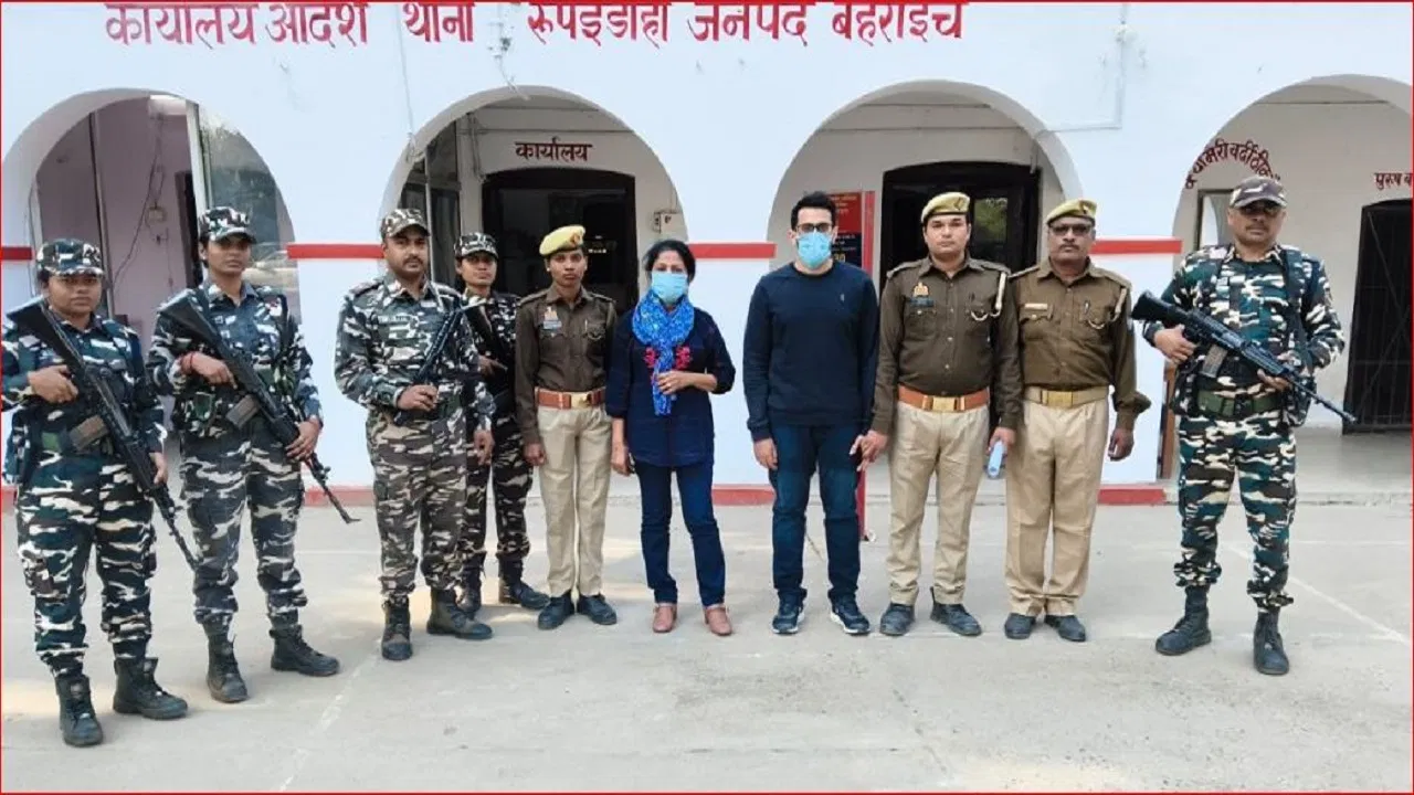 बहराइच में नेपाल से एंट्री मार रहे थे पाकिस्तानी डॉक्टर समेत दो लोग, अरेस्ट… दिल्ली ब्लास्ट के बाद से बॉर्डर पर है हाई अलर्ट बहराइच में नेपाल से एंट्री मार रहे थे पाकिस्तानी डॉक्टर समेत दो लोग, अरेस्ट... दिल्ली ब्लास्ट के बाद से बॉर्डर पर है हाई अलर्ट