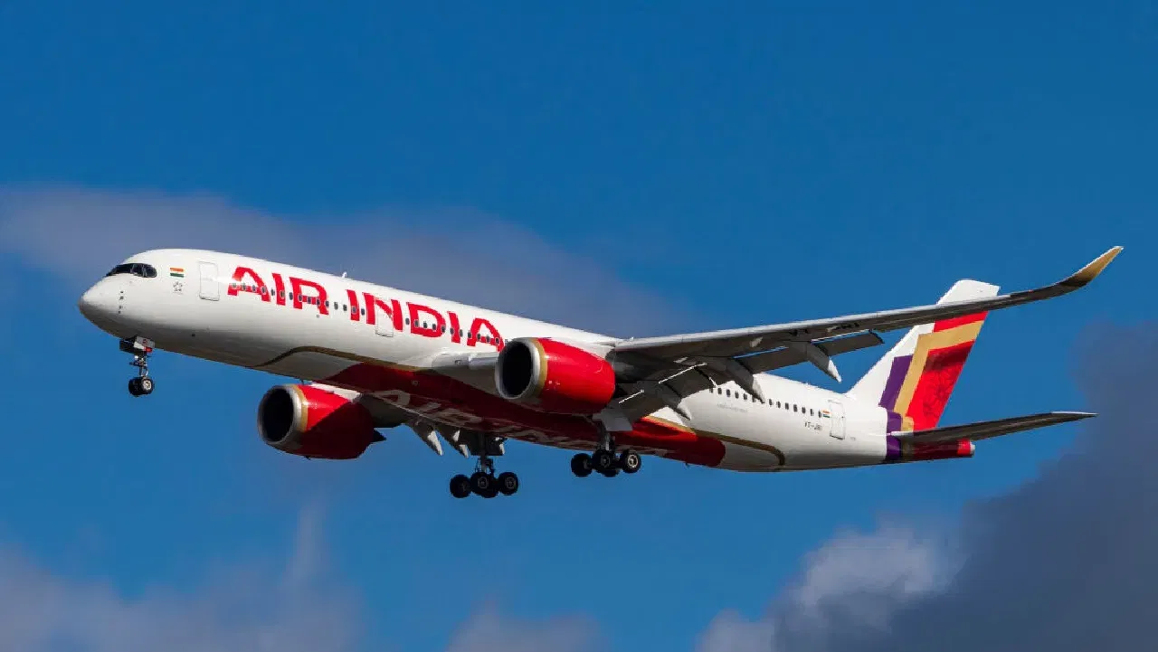 भारत से श्रीलंका… 2026 में कब शुरू होगी ‘रामायण एक्सप्रेस’, कितना होगा किराया, क्या है इसकी खासियत? भारत से श्रीलंका... 2026 में कब शुरू होगी 'रामायण एक्सप्रेस', कितना होगा किराया, क्या है इसकी खासियत?