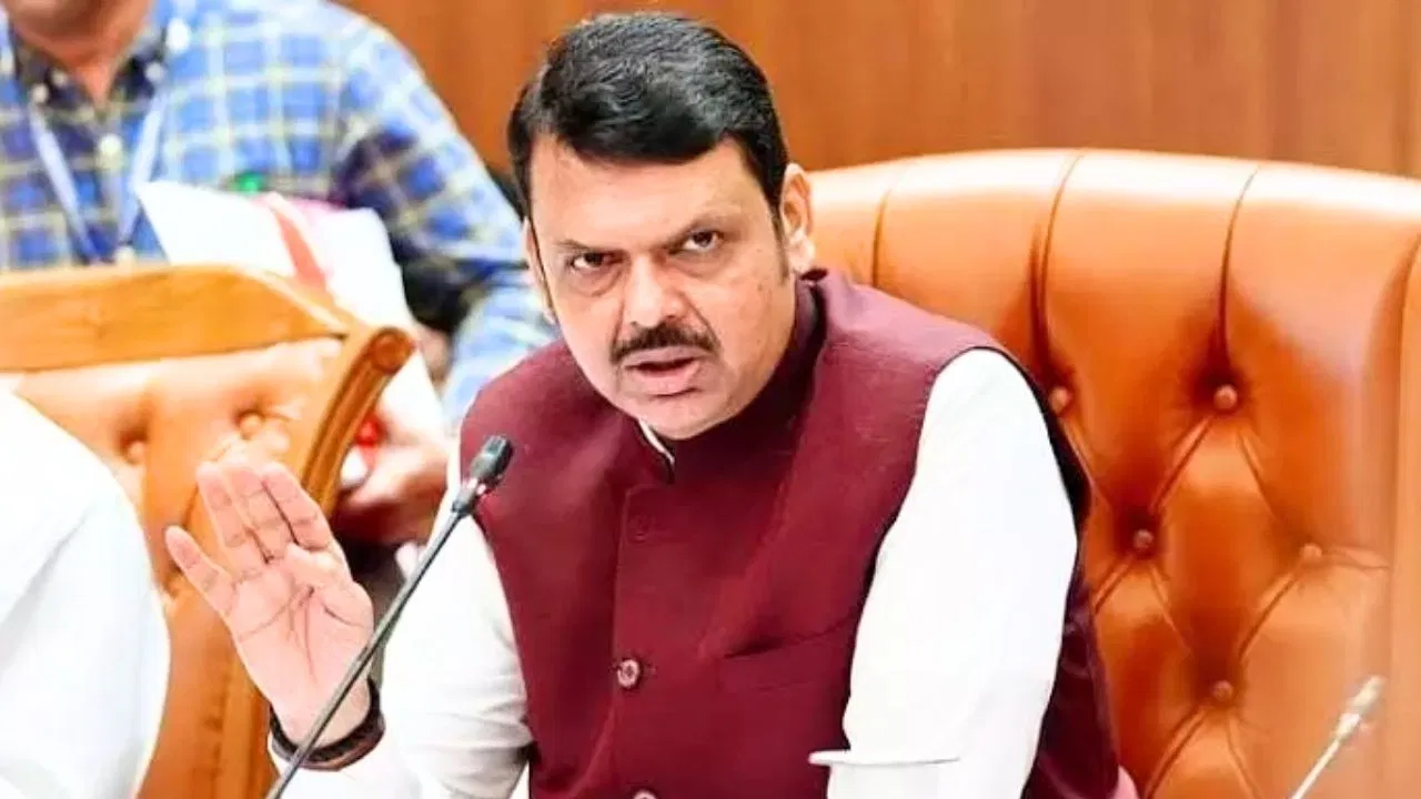 महाराष्ट्र में गुटखा माफिया पर कसेगा शिकंजा, मकोका के तहत होगी कार्रवाई महाराष्ट्र में गुटखा माफिया पर कसेगा शिकंजा, मकोका के तहत होगी कार्रवाई