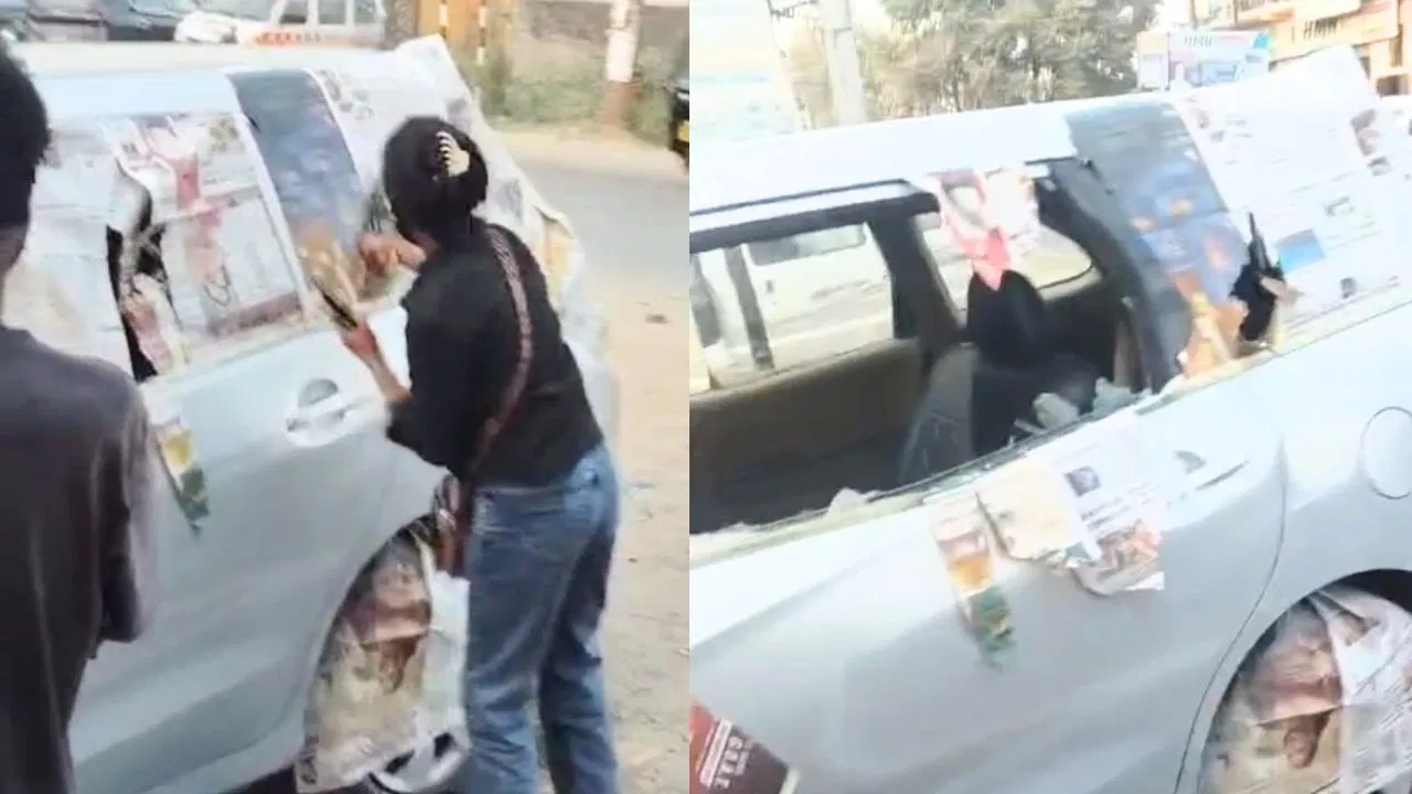 शॉपिंग के लिए नहीं दिया पैसा, गुस्से में पत्नी ने गैराज में खड़ी पति की कार को तोड़ा; बिजनौर का Video वायरल शॉपिंग के लिए नहीं दिया पैसा, गुस्से में पत्नी ने गैराज में खड़ी पति की कार को तोड़ा; बिजनौर का Video वायरल