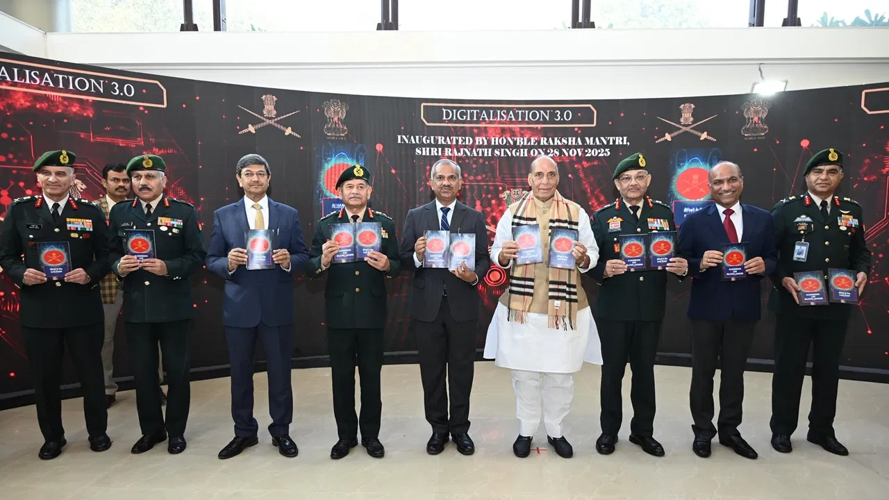सेना हुई AI-READY, भविष्य की जंग का ब्लूप्रिंट तैयार… आर्मी की AI हैंडबुक लॉन्च सेना हुई AI-READY, भविष्य की जंग का ब्लूप्रिंट तैयार... आर्मी की AI हैंडबुक लॉन्च