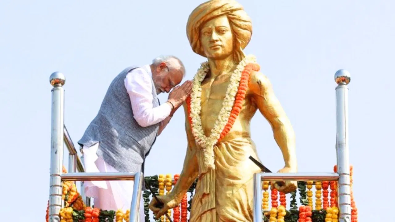स्मृति से विरासत तक…आदिवासी स्वतंत्रता सेनानियों को PM मोदी की श्रद्धांजलि स्मृति से विरासत तक...आदिवासी स्वतंत्रता सेनानियों को PM मोदी की श्रद्धांजलि