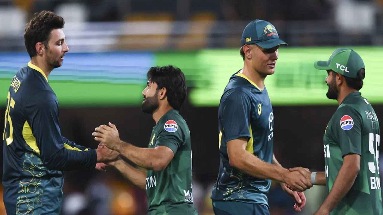 3 खिलाड़ी चोटिल फिर भी मिलेगी टीम में जगह, चौंकाने वाली खबर 3 खिलाड़ी चोटिल फिर भी मिलेगी टीम में जगह, चौंकाने वाली खबर