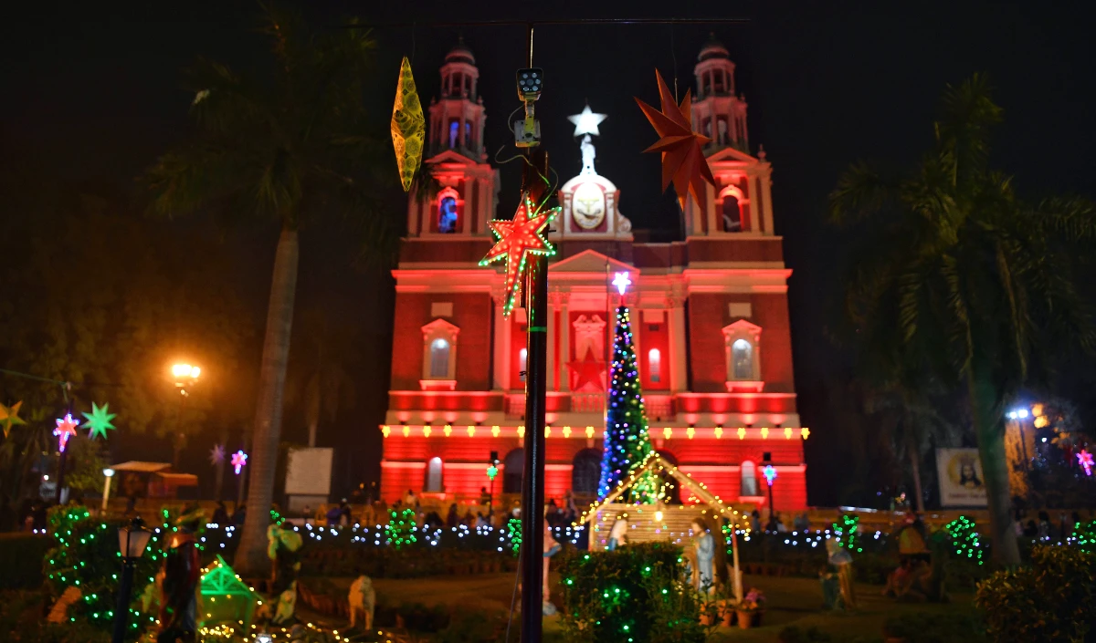Christmas 2025: क्रिसमस को यादगार सेलिब्रेट करने के लिए घूम के आएं दिल्ली के इन 5 शानदार चर्च में, देखने को मिलेगी एक अलग वाइब! Christmas 2025: क्रिसमस को यादगार सेलिब्रेट करने के लिए घूम के आएं दिल्ली के इन 5 शानदार चर्च में, देखने को मिलेगी एक अलग वाइब!