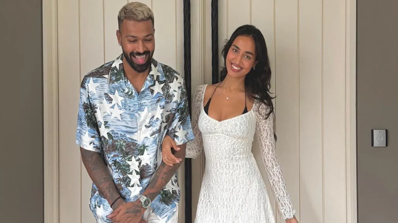 Hardik Pandya-Mahieka Sharma: हार्दिक पंड्या का फूटा गुस्सा, माहिका शर्मा के Video पर मचा बवाल Hardik Pandya-Mahieka Sharma: हार्दिक पंड्या का फूटा गुस्सा, माहिका शर्मा के Video पर मचा बवाल