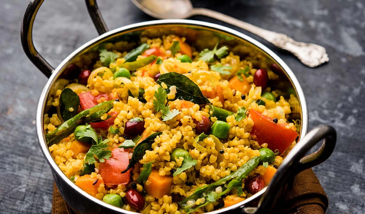 Health Tips: एंग्जाइटी में क्या खाएं? ये फूड्स ओवरईटिंग के बिना भी देते हैं इंस्टेंट कंफर्ट Health Tips: एंग्जाइटी में क्या खाएं? ये फूड्स ओवरईटिंग के बिना भी देते हैं इंस्टेंट कंफर्ट
