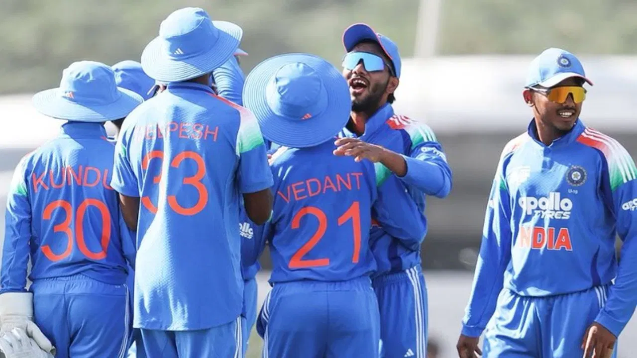 ICC U19 World Cup के लिए टीम इंडिया का ऐलान, वैभव सूर्यवंशी समेत इन 15 खिलाड़ियों का सेलेक्शन ICC U19 World Cup के लिए टीम इंडिया का ऐलान, वैभव सूर्यवंशी समेत इन 15 खिलाड़ियों का सेलेक्शन