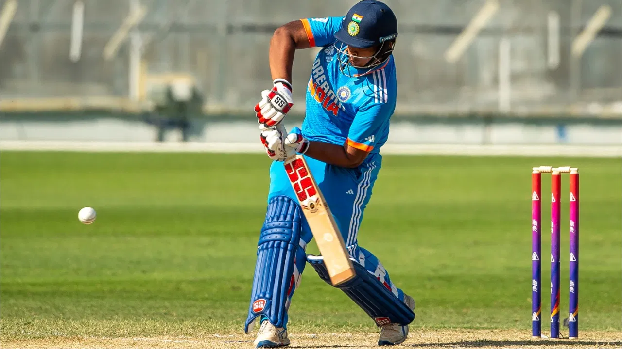 IND vs PAK, U19 Asia Cup: छक्के रुकने नहीं चाहिए… वैभव सूर्यवंशी को टीम इंडिया के कप्तान का साफ संदेश IND vs PAK, U19 Asia Cup: छक्के रुकने नहीं चाहिए... वैभव सूर्यवंशी को टीम इंडिया के कप्तान का साफ संदेश