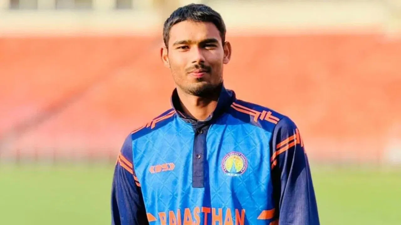 IPL Auction 2026: मुकुल चौधरी को कुछ ही घंटे में मिला विस्फोटक बल्लेबाजी का इनाम, LSG ने इतने करोड़ में खरीदा IPL Auction 2026: मुकुल चौधरी को कुछ ही घंटे में मिला विस्फोटक बल्लेबाजी का इनाम, LSG ने इतने करोड़ में खरीदा