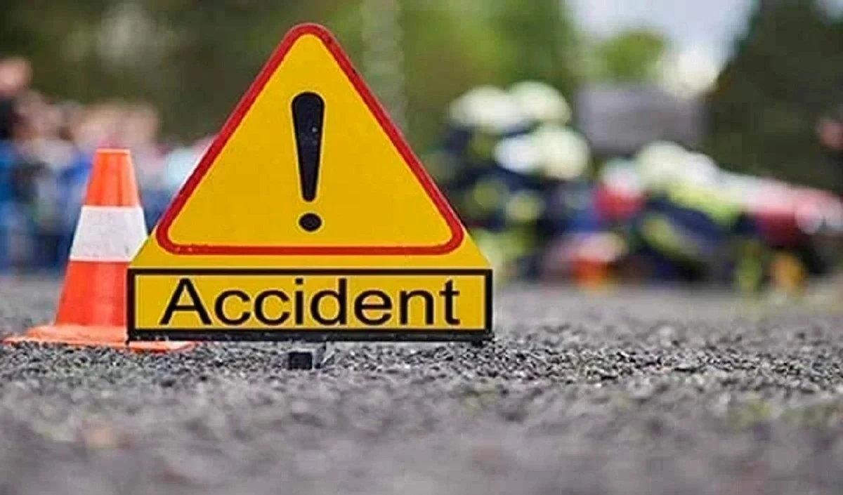 Indonesia में यात्री बस के दुर्घटनाग्रस्त होने से कम से कम 15 लोगों की मौत Indonesia में यात्री बस के दुर्घटनाग्रस्त होने से कम से कम 15 लोगों की मौत