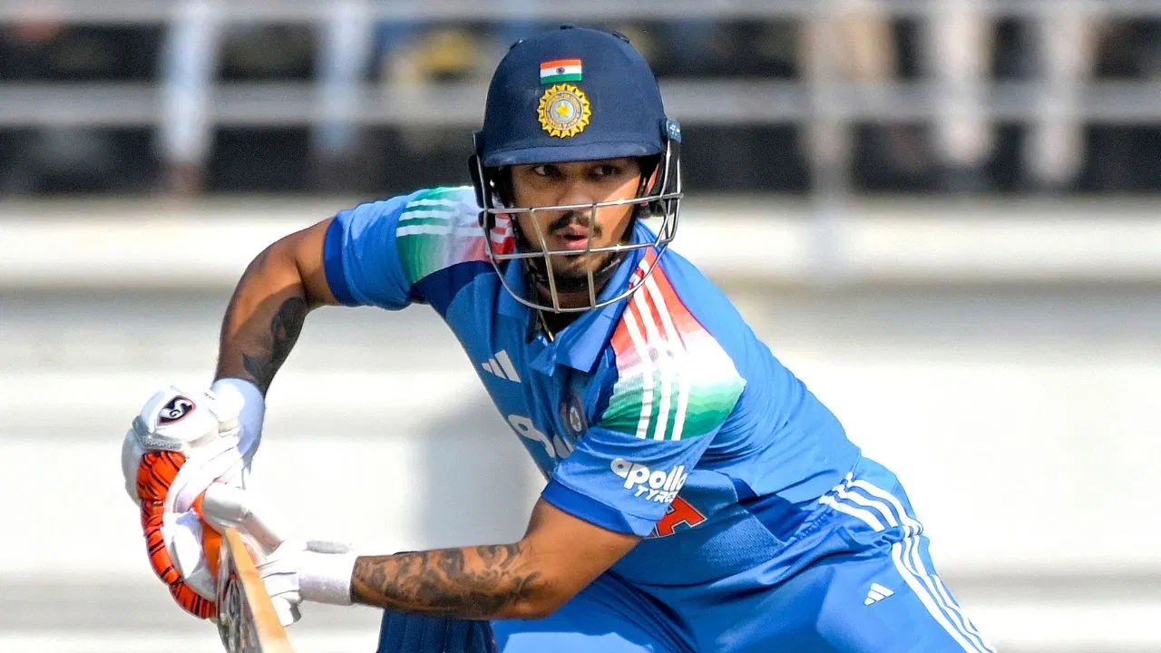 Ishan Kishan Century: ईशान किशन ने सिर्फ 45 गेंदों में ठोका शतक, SMAT के फाइनल में बनाया रिकॉर्ड Ishan Kishan Century: ईशान किशन ने सिर्फ 45 गेंदों में ठोका शतक, SMAT के फाइनल में बनाया रिकॉर्ड