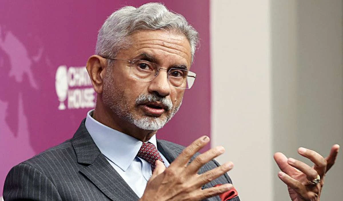 Jaishankar के सीधे हमले से झुँझला गयी Pakistani Army, Asim Munir के बचाव में उतरी पाकिस्तान सरकार Jaishankar के सीधे हमले से झुँझला गयी Pakistani Army, Asim Munir के बचाव में उतरी पाकिस्तान सरकार