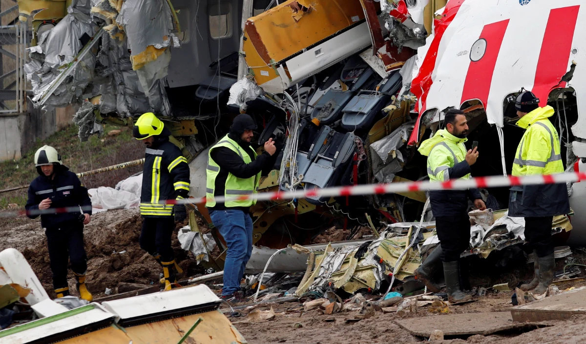 Turkey Plane Crash | लीबियाई मिलिट्री चीफ को ले जा रहा प्लेन तुर्की के हेमाना में क्रैश, सभी यात्रियों की मौत, ब्लैक बॉक्स की जांच शुरू Turkey Plane Crash | लीबियाई मिलिट्री चीफ को ले जा रहा प्लेन तुर्की के हेमाना में क्रैश, सभी यात्रियों की मौत, ब्लैक बॉक्स की जांच शुरू