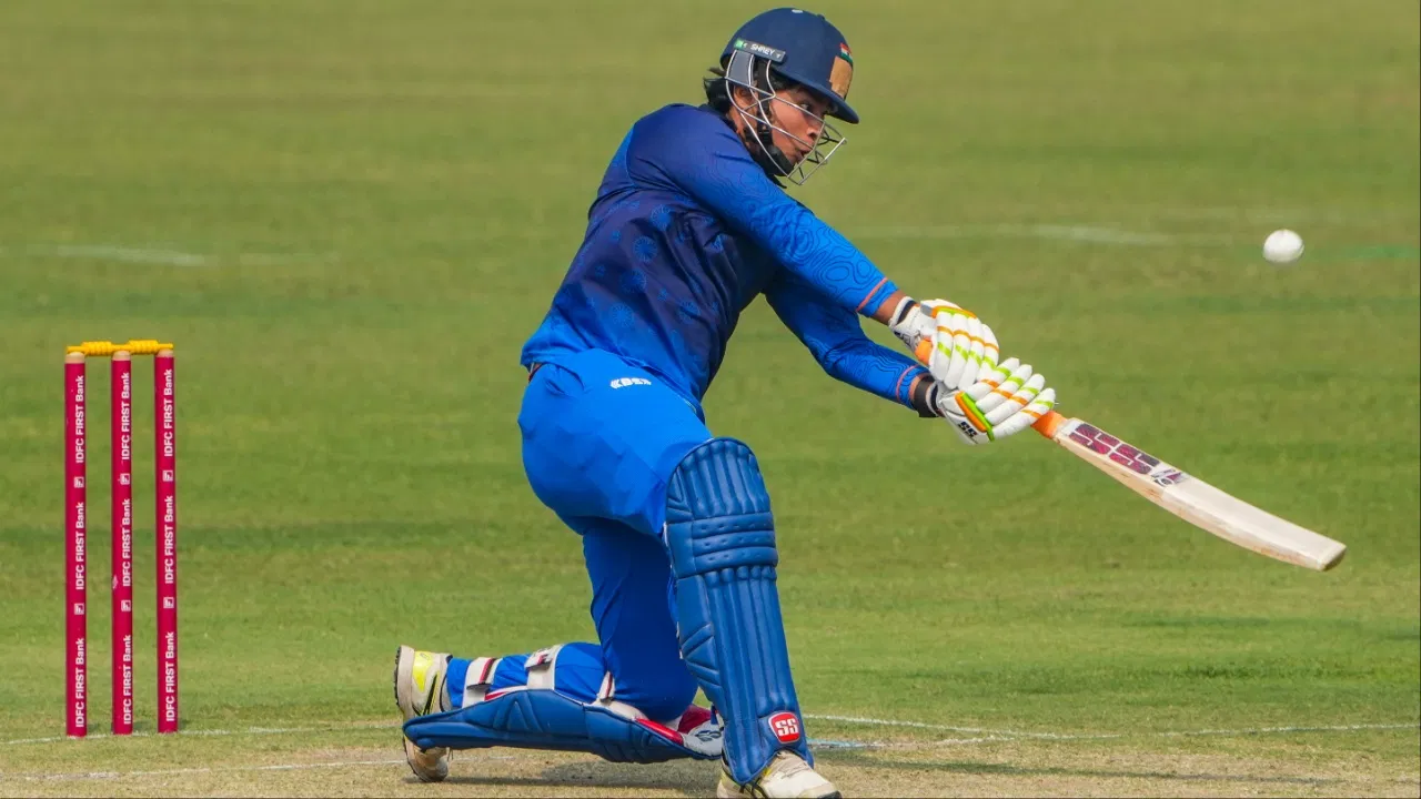 Vijay Hazare Trophy: 36 गेंदों में शतक… धोनी के घर में वैभव सूर्यवंशी का धमाका, उड़ाए इतने छक्के-चौके Vijay Hazare Trophy: 36 गेंदों में शतक... धोनी के घर में वैभव सूर्यवंशी का धमाका, उड़ाए इतने छक्के-चौके