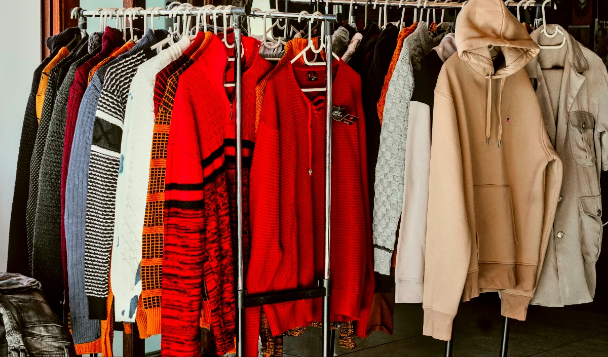 Winter Shopping Guide: सर्दियों के कपड़े खरीदते समय इन बातों का रखें ध्यान,मिलेगा परफेक्ट लुक Winter Shopping Guide: सर्दियों के कपड़े खरीदते समय इन बातों का रखें ध्यान,मिलेगा परफेक्ट लुक