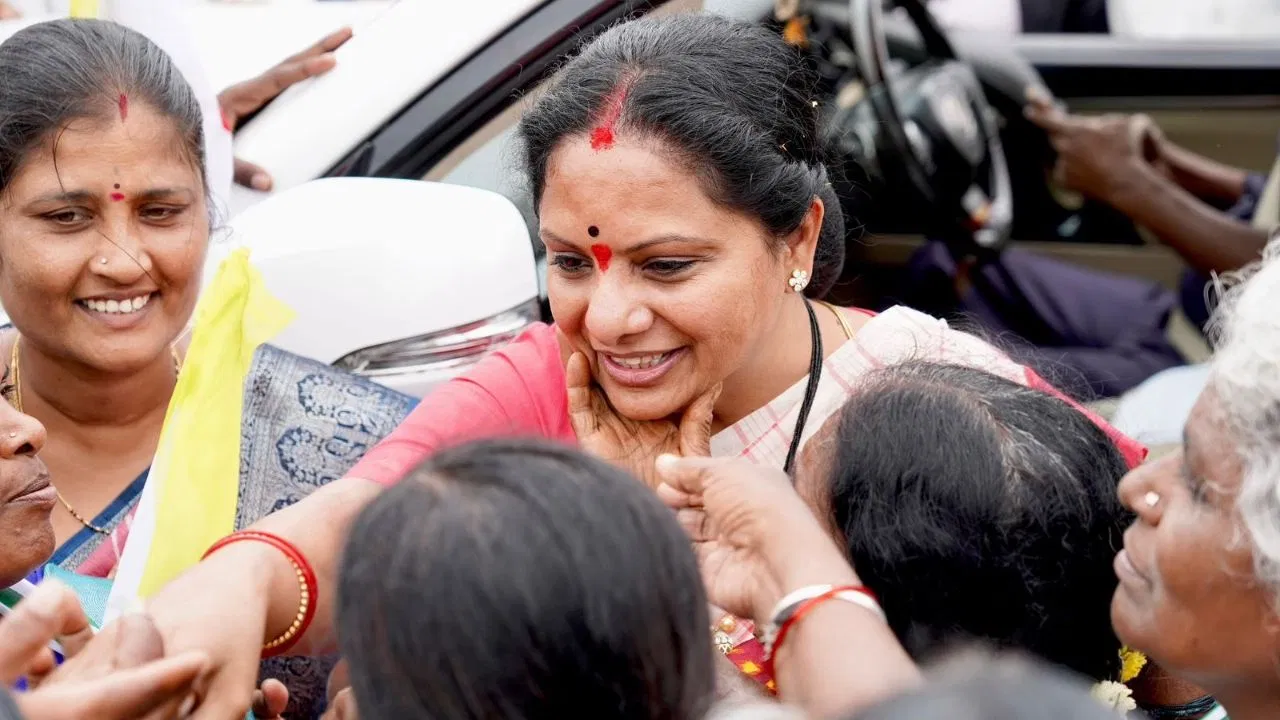 अगला तेलंगाना चुनाव लड़ेंगे… जागृति अध्यक्ष कविता की BRS-कांग्रेस को चुनौती अगला तेलंगाना चुनाव लड़ेंगे... जागृति अध्यक्ष कविता की BRS-कांग्रेस को चुनौती