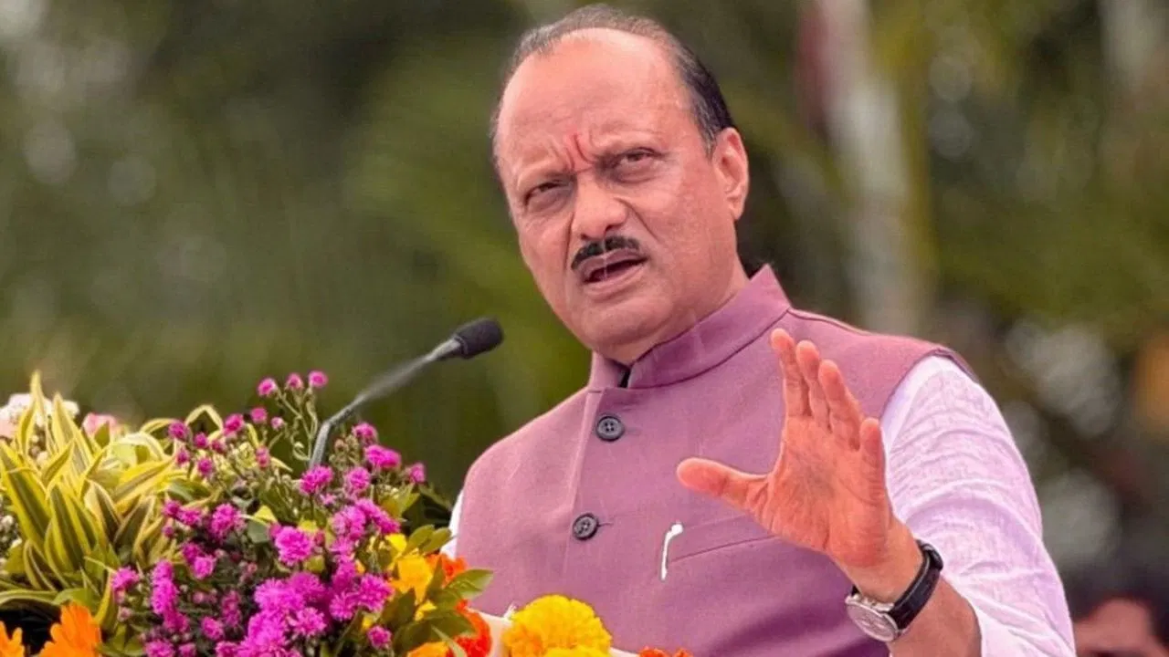 Ajit Pawar Net Worth: विमान हादसे में अजित पवार का निधन, अपने पीछे कितनी दौलत छोड़ गए पवार? अजित पवार अचानक 'नॉट रिचेबल', बिना किसी को बताए निकले अकेले; आखिर हुआ क्या?