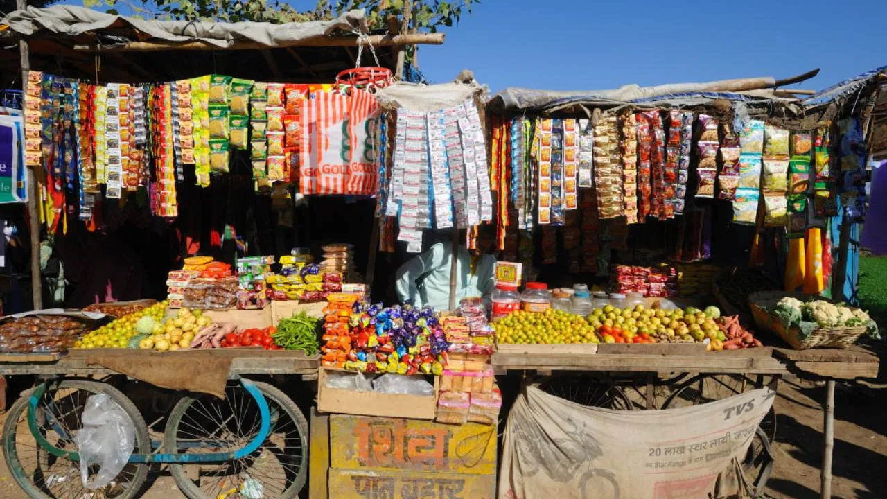 ग्रेटर नोएडा के रिहायशी सेक्टरों से हटेंगी रेहड़ियां, इन 9 इलाकों में होगा दुकानों का आवंटन, इतना है किराया ग्रेटर नोएडा के रिहायशी सेक्टरों से हटेंगी रेहड़ियां, इन 9 इलाकों में होगा दुकानों का आवंटन, इतना है किराया