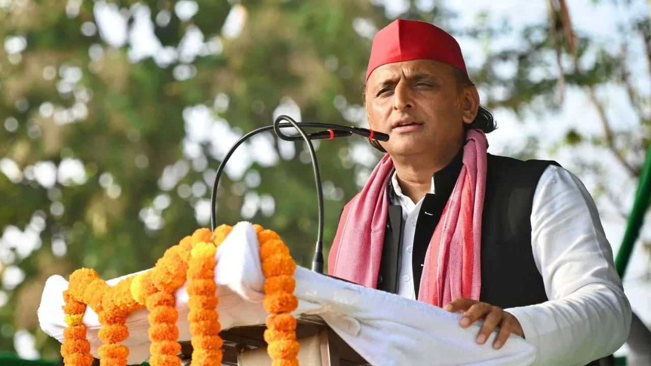 जिन-जिन सीटों पर BJP हारी वहां, वोट काटे जा रहे… यूपी में SIR पर बोले अखिलेश यादव जिन-जिन सीटों पर BJP हारी वहां, वोट काटे जा रहे... यूपी में SIR पर बोले अखिलेश यादव