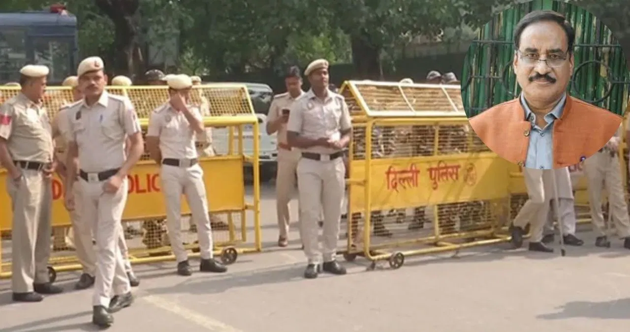 दिल्लीः भजन-कीर्तन के दौरान लोगों पर हमला, विश्व हिंदू परिषद ने लगाए गंभीर आरोप दिल्लीः भजन-कीर्तन के दौरान लोगों पर हमला, विश्व हिंदू परिषद ने लगाए गंभीर आरोप