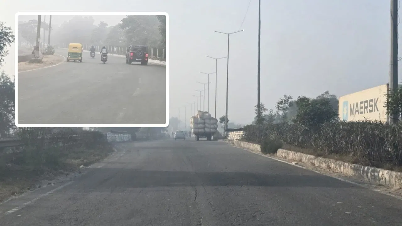 नोएडा की 2,000 किमी से ज्यादा सड़कों पर खतरा, लेन मार्किंग और साइन बोर्ड गायब नोएडा की 2,000 किमी से ज्यादा सड़कों पर खतरा, लेन मार्किंग और साइन बोर्ड गायब