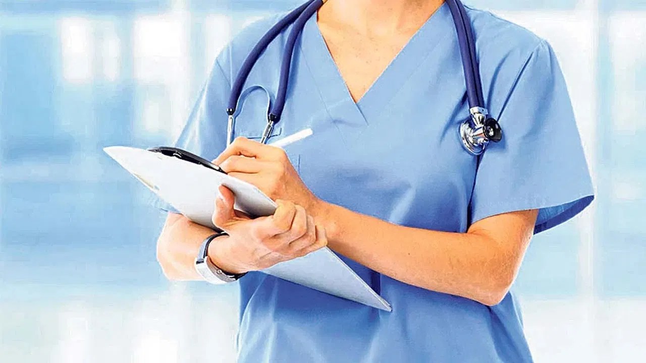 पति से मिलने की बात पर भड़का प्रेमी, प्रेमिका की निजी तस्वीरें की वायरल पति से मिलने की बात पर भड़का प्रेमी, प्रेमिका की निजी तस्वीरें की वायरल
