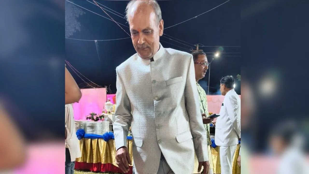 महाकाल की चौखट पर आया ‘काल’ का बुलावा, उज्जैन में भस्म आरती में दर्शन करने पहुंचे श्रद्धालु की मौत महाकाल की चौखट पर आया 'काल' का बुलावा, उज्जैन में भस्म आरती में दर्शन करने पहुंचे श्रद्धालु की मौत