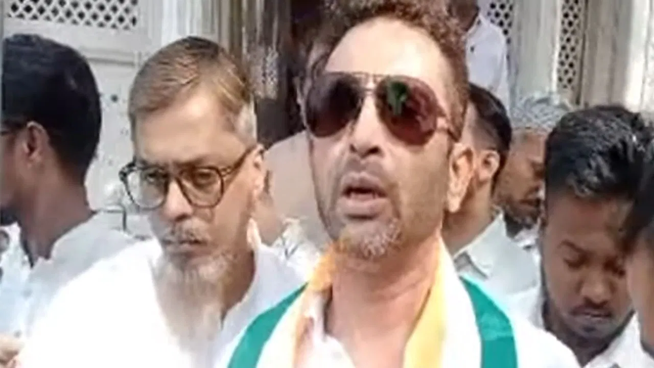 महाराष्ट्र महानगर पालिका चुनाव 2026: NCP उम्मीदवार नजीब मुल्ला का ठाणे में शक्ति प्रदर्शन, बोले- जनता का समर्थन हमारे साथ महाराष्ट्र महानगर पालिका चुनाव 2026: NCP उम्मीदवार नजीब मुल्ला का ठाणे में शक्ति प्रदर्शन, बोले- जनता का समर्थन हमारे साथ
