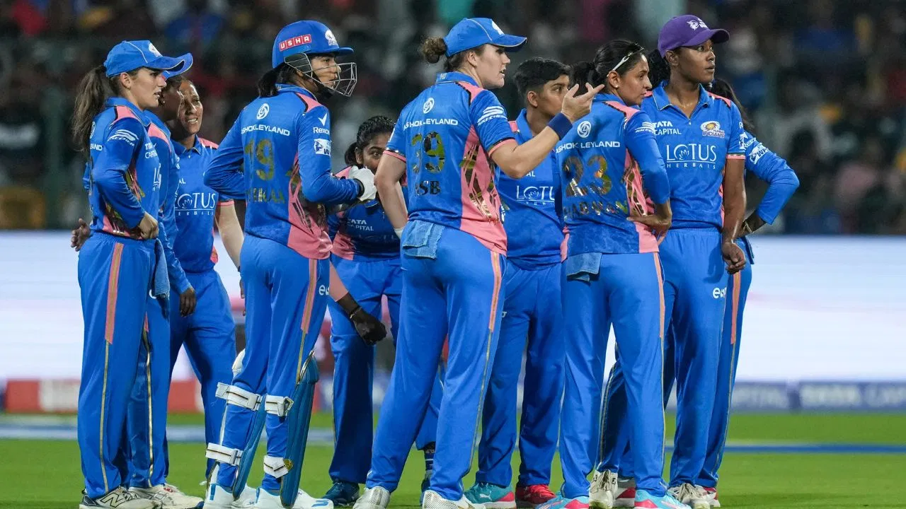मुंबई इंडियंस का बड़ा ऐलान, टीम में हुई नई कोच की एंट्री, इस दिग्गज पर खेला दांव मुंबई इंडियंस का बड़ा ऐलान, टीम में हुई नई कोच की एंट्री, इस दिग्गज पर खेला दांव