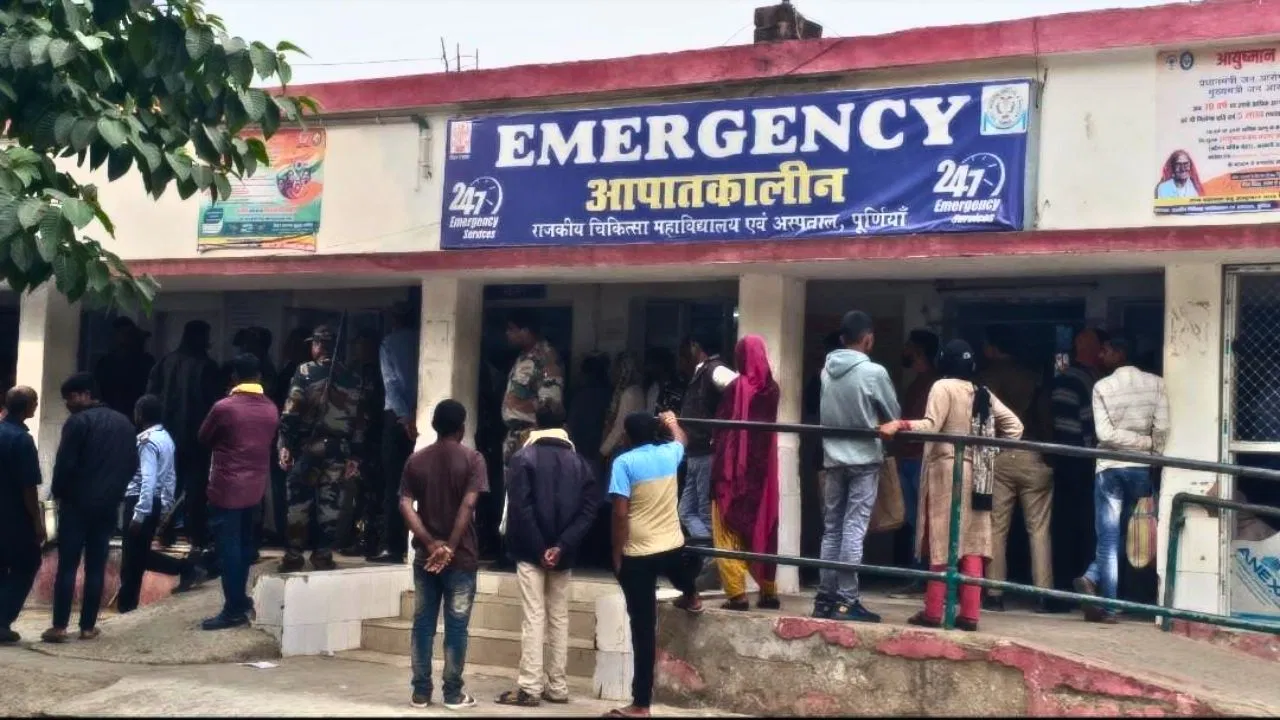 ‘मोबाइल मत देखो…’ पिता की इस बात से नाराज हुआ 20 साल का बेटा, कर ली आत्महत्या 'मोबाइल मत देखो...' पिता की इस बात से नाराज हुआ 20 साल का बेटा, कर ली आत्महत्या