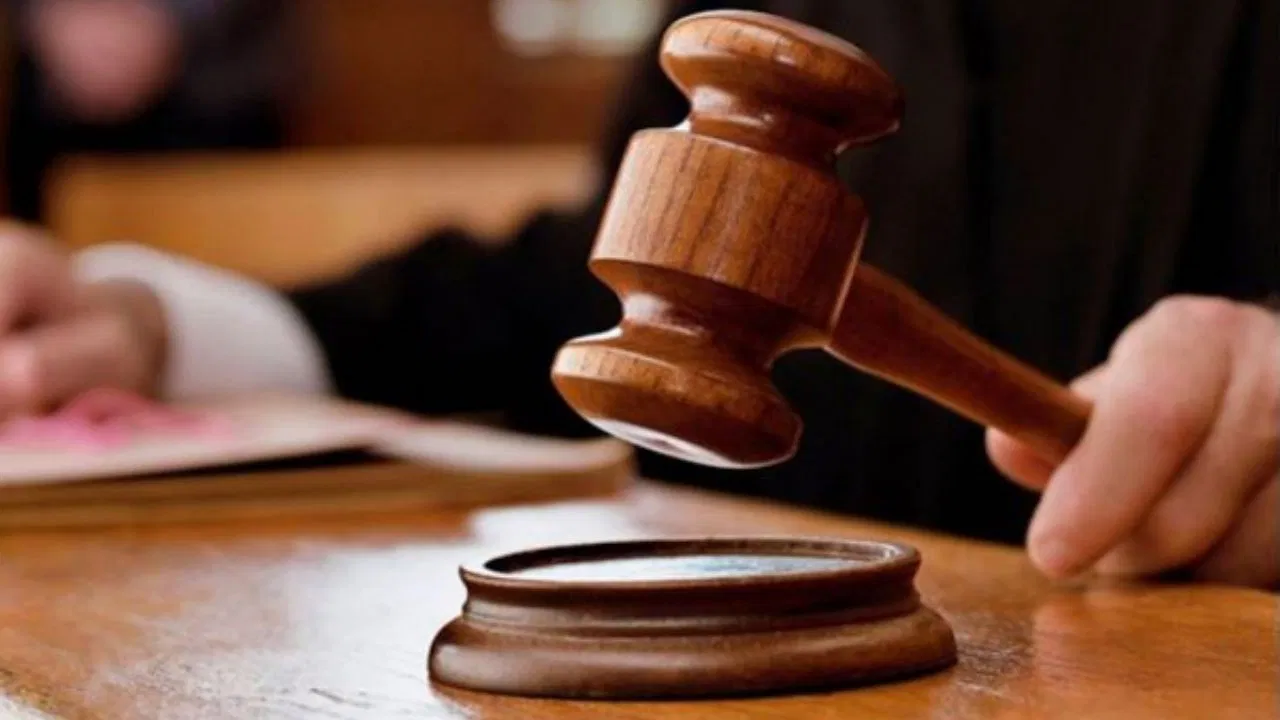 शाहीन मलिक एसिड अटैक केस के सभी आरोपी बरी, 16 साल पहले हुई थी दिल दहला देने वाली वारदात शाहीन मलिक एसिड अटैक केस के सभी आरोपी बरी, 16 साल पहले हुई थी दिल दहला देने वाली वारदात