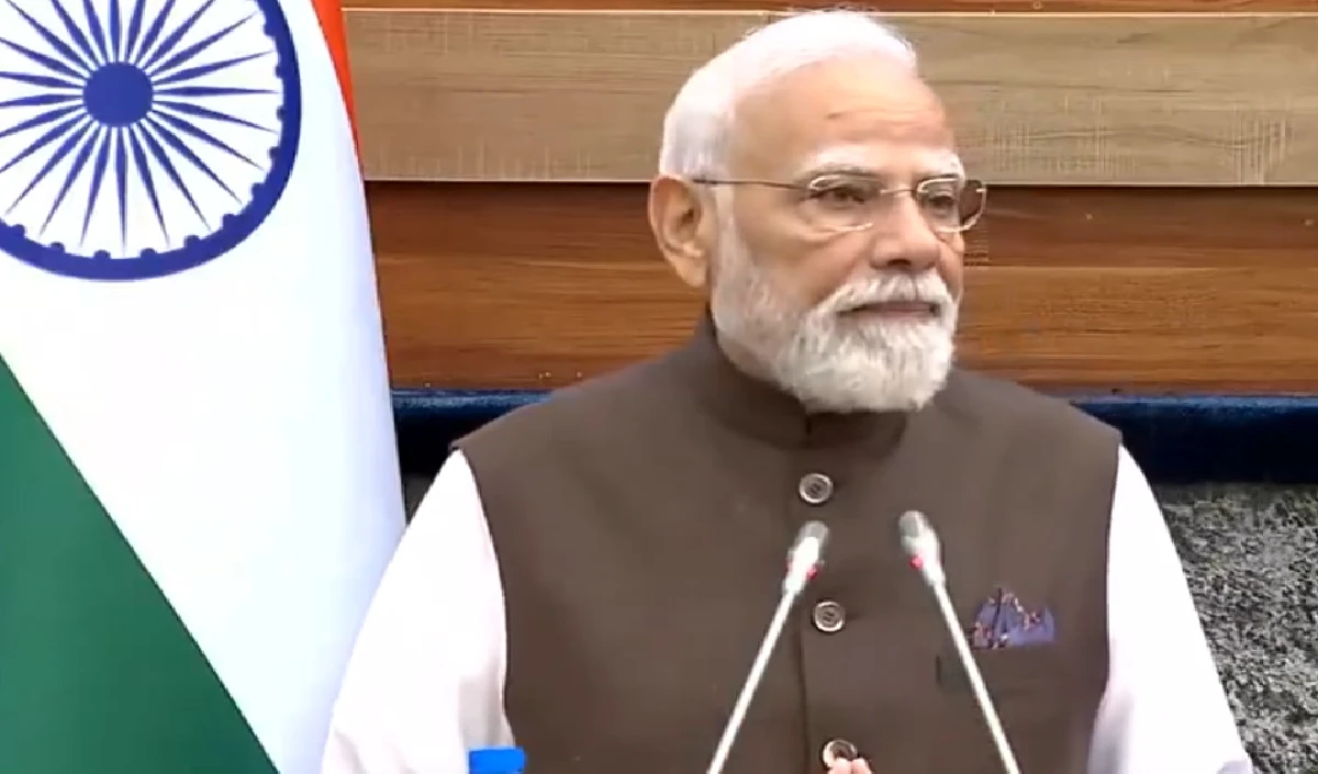 शेरों की धरती…इथोपिया की संसद में पीएम मोदी का भाषण सुन हिल गए दुश्मन! शेरों की धरती...इथोपिया की संसद में पीएम मोदी का भाषण सुन हिल गए दुश्मन!