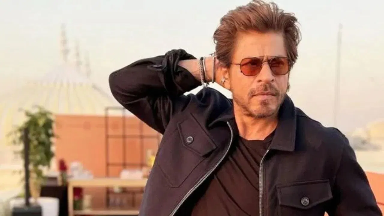 सलमान छोड़िए, देखिए शाहरुख खान कैसे बने रियल एस्टेट किंग; ऐसे बनाया दबदबा सलमान छोड़िए, देखिए शाहरुख खान कैसे बने रियल एस्टेट किंग; ऐसे बनाया दबदबा